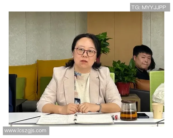 赛后复盘：上海羽毛球队与南京羽毛球队的战术意识与团队协作分析
