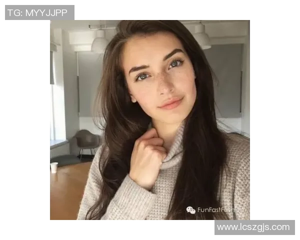 欧美足球明星的女友们的魅力与风采揭秘他们的爱情故事与时尚生活一览